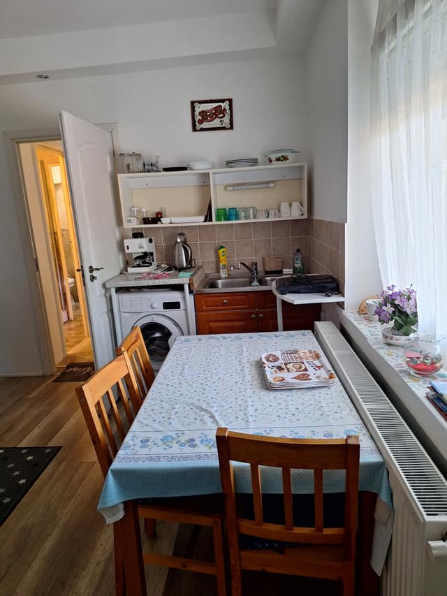 Konyha és étkező – Fonyód apartman 1