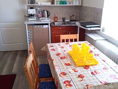 Konyha (régebbi fotó) – Fonyód apartman 1